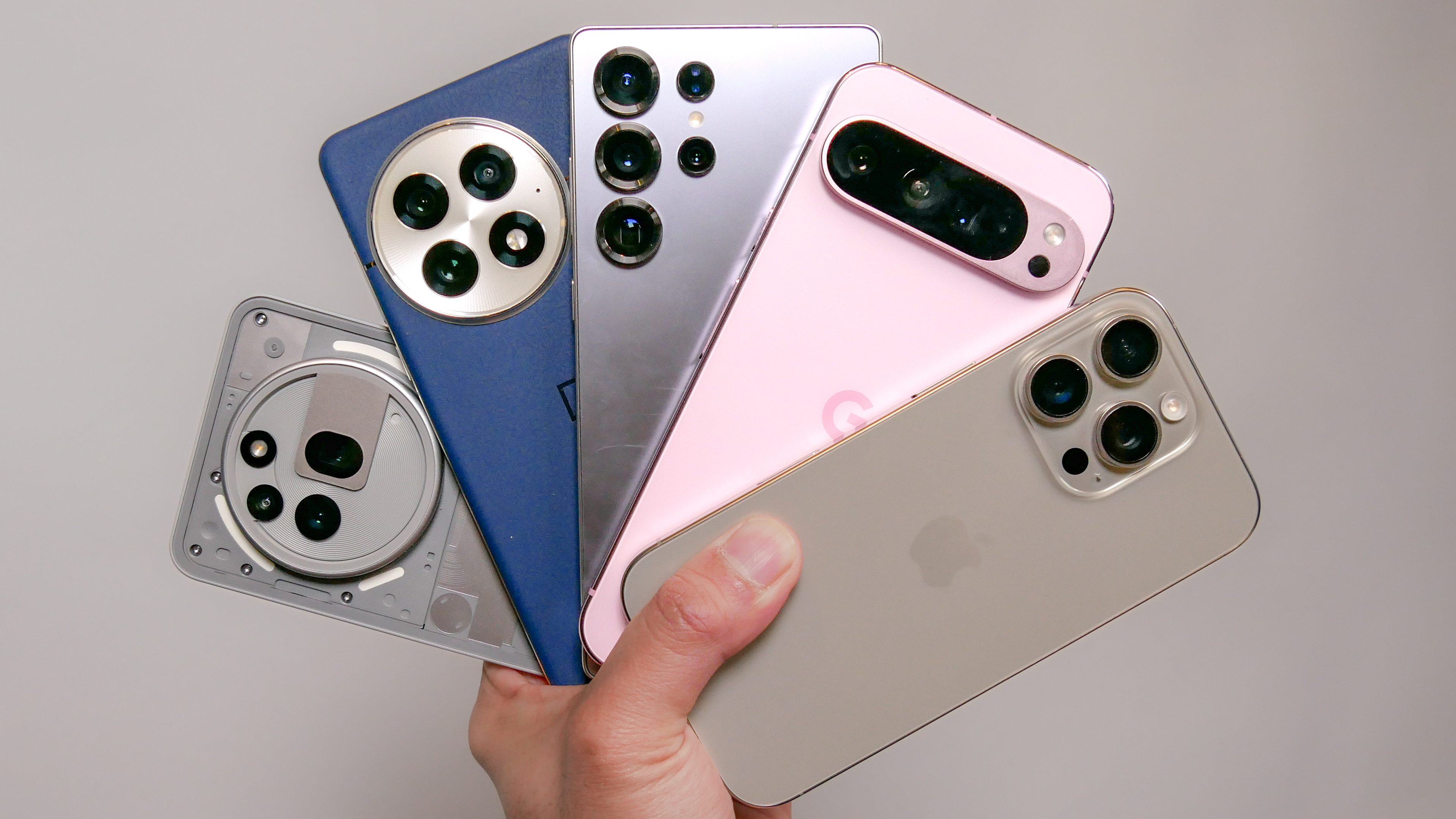 Exploring Key Features in Latest Smartphones